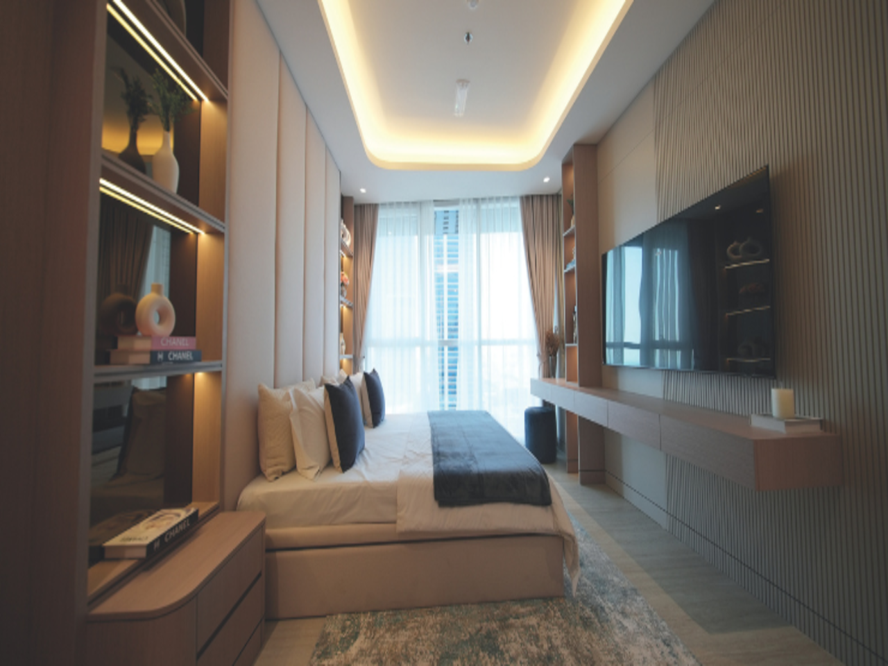 Luminous Coastal Living/Q1 2028